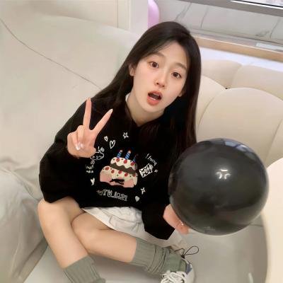 心不在焉的服务生